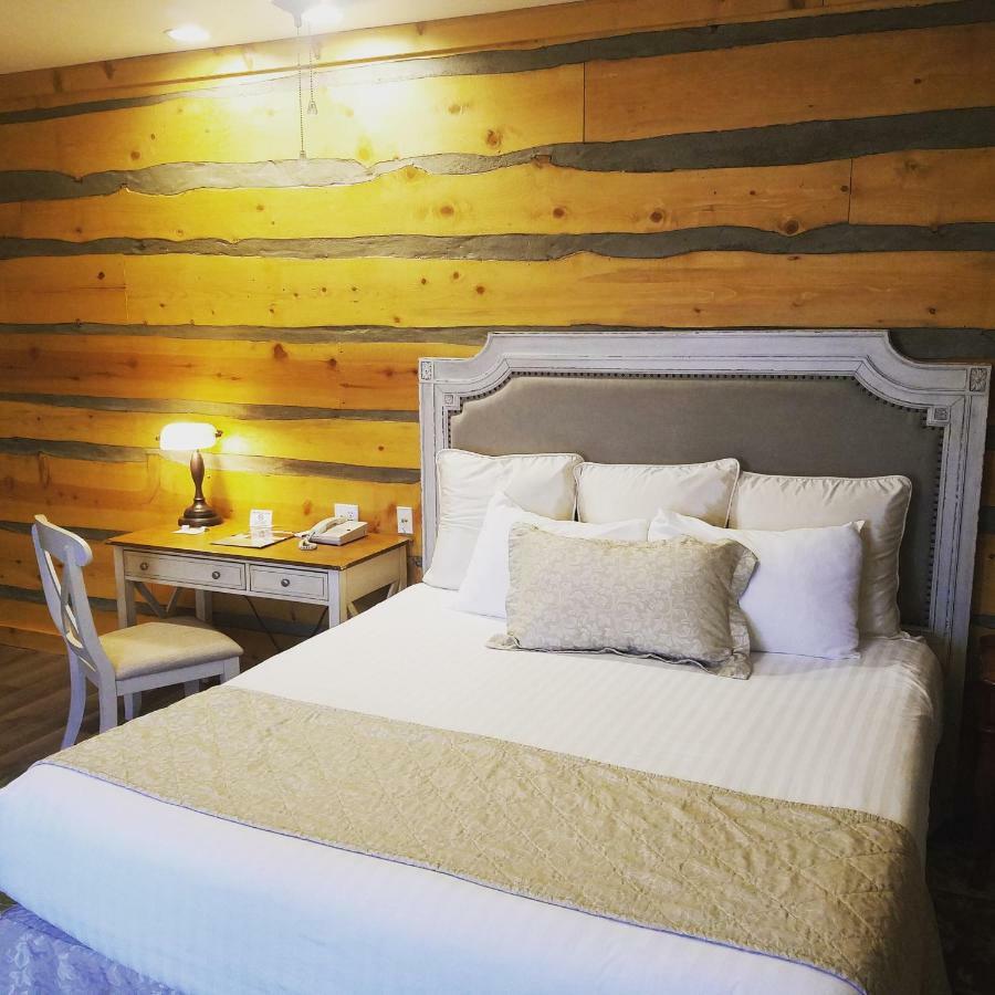 Standard King Room - Disability Access