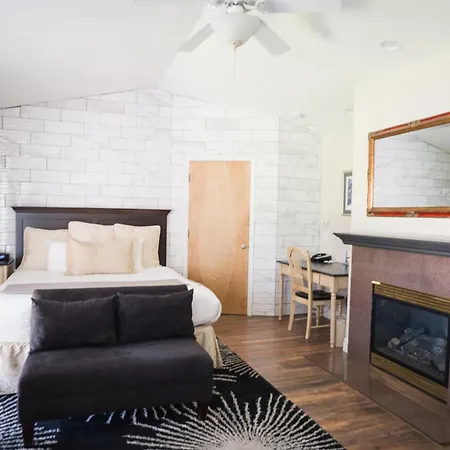 Grass Valley Courtyard Suites-2